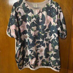 Leaf Print Short Sleeve Top